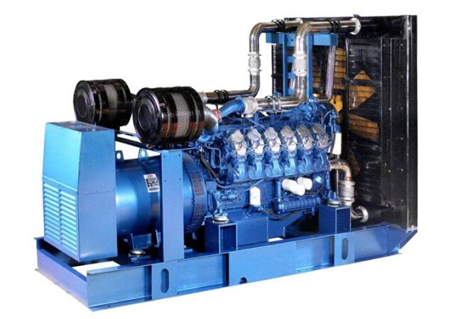 兴安康明斯30kw小型柴油二手发电机组